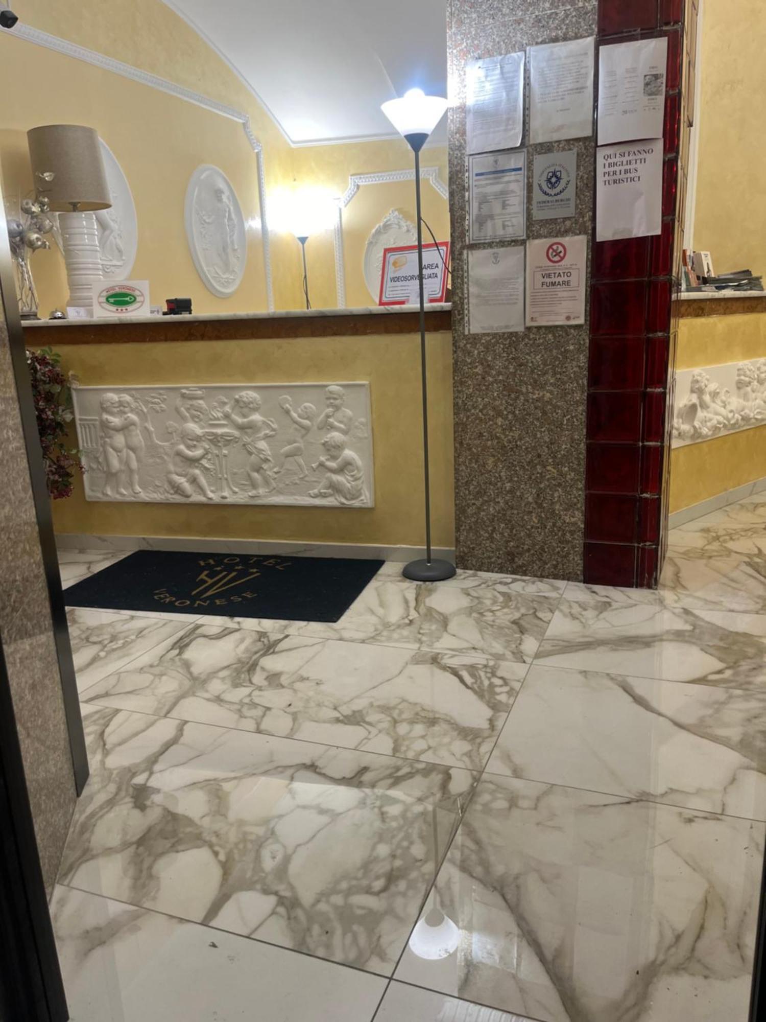 Hotel Veronese Генуя Экстерьер фото