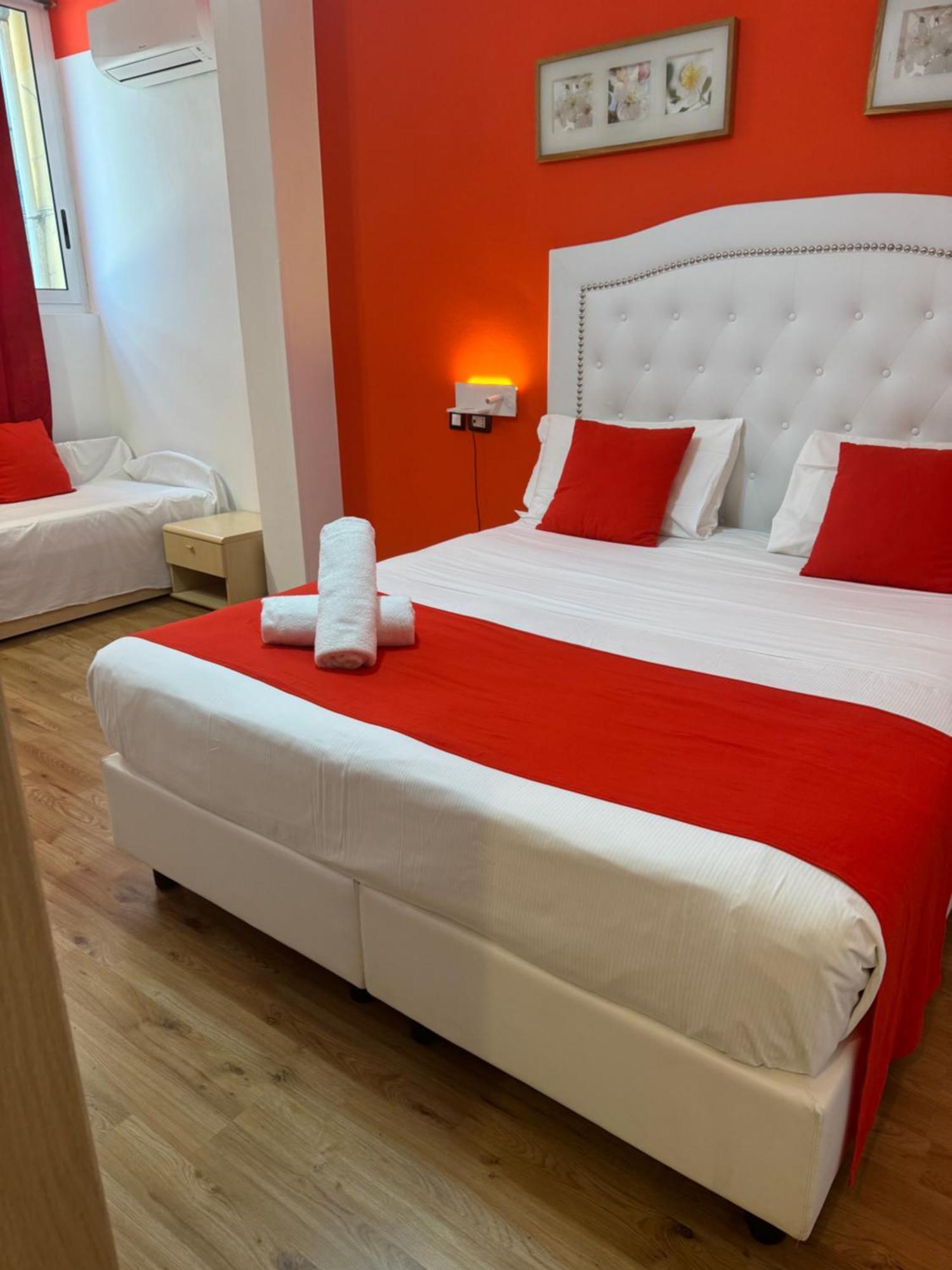 Hotel Veronese Генуя Экстерьер фото
