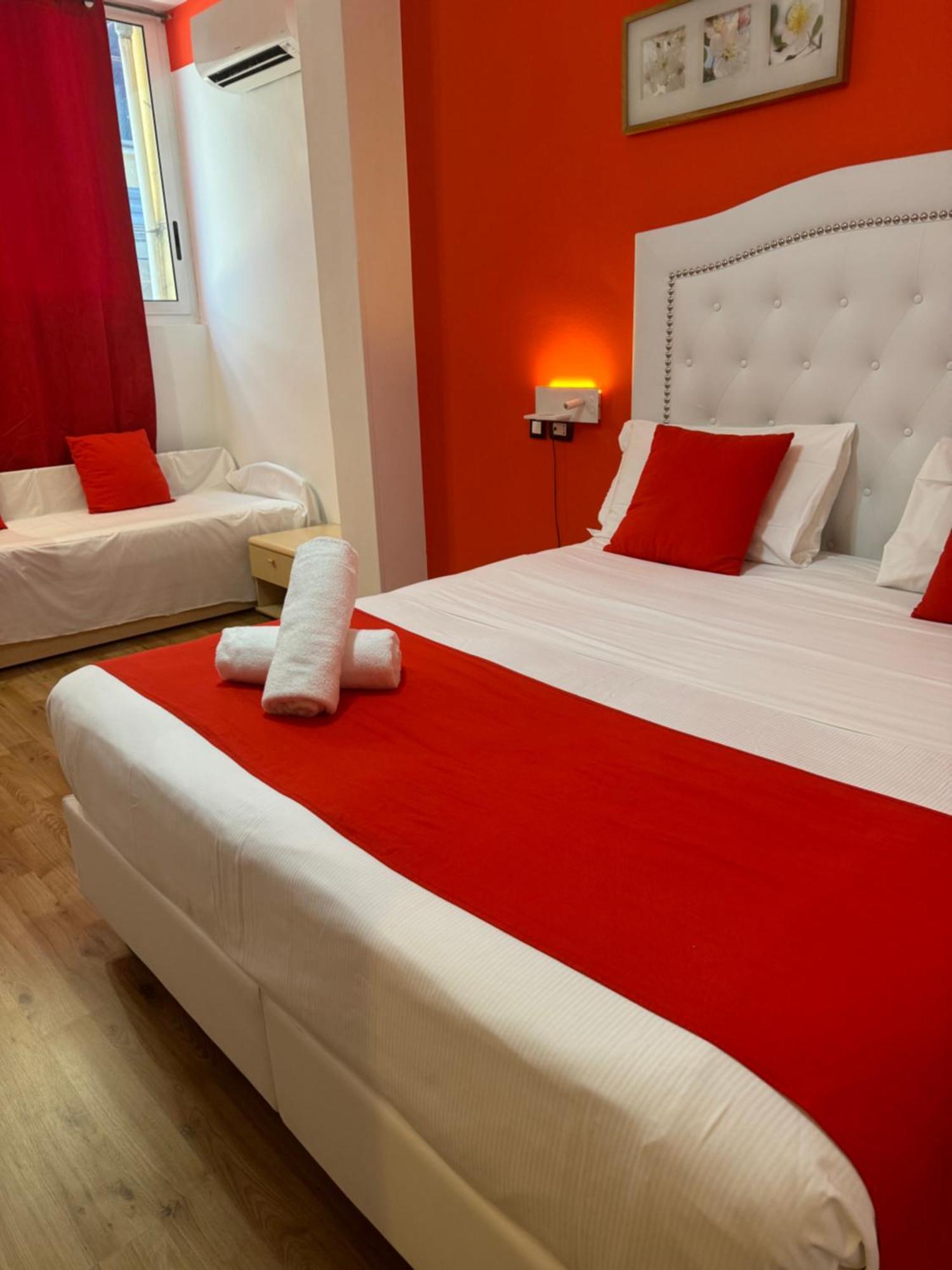 Hotel Veronese Генуя Экстерьер фото